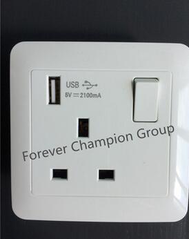 带开关13A英标插座带双USB充电方脚方孔开关面板香港英式英规插座