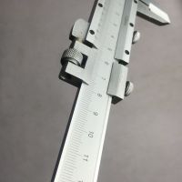 桂量款不锈钢游标卡尺0-300mm 0.02mm方头加十爪0-200mm三型平爪