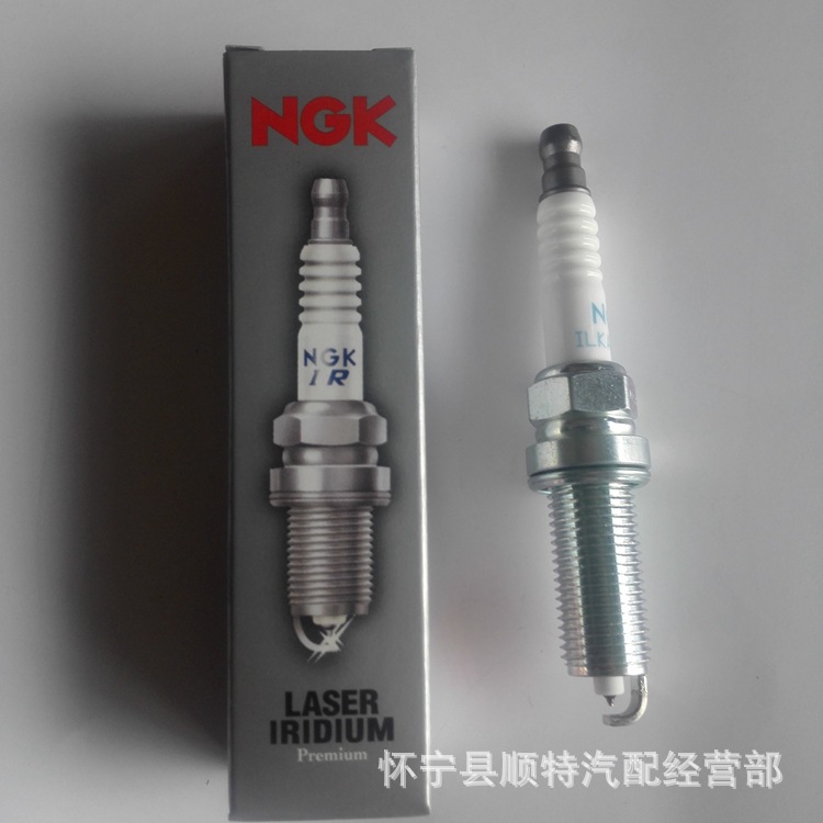 NGK铱铂金火花塞丰田卡罗拉雅力士花冠威驰普锐斯逸致ILKAR7B11