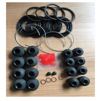 适用中巴COASTER 04479-36020 RZB5 TRB5 BB4刹车分泵卡钳修理包