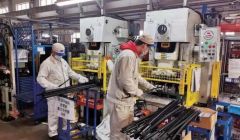 政企面对面 探寻汽车零部件产业、轨道客车及装备制造产业发展新路径