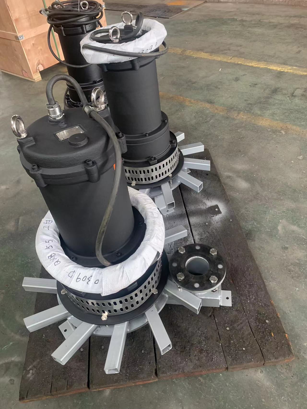 QXB5.5离心曝气机2台